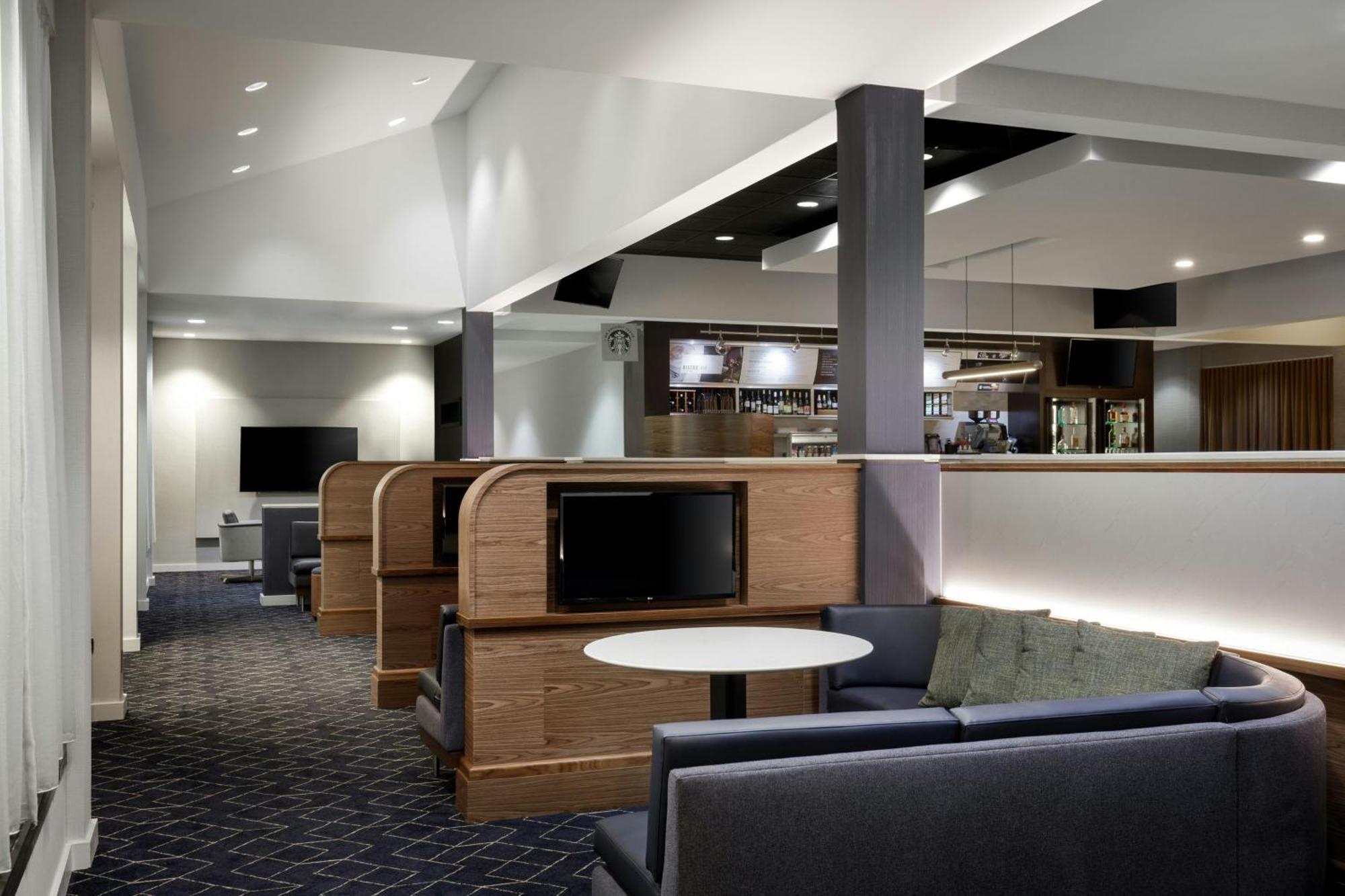 Courtyard By Marriott Denver Central Park Ngoại thất bức ảnh
