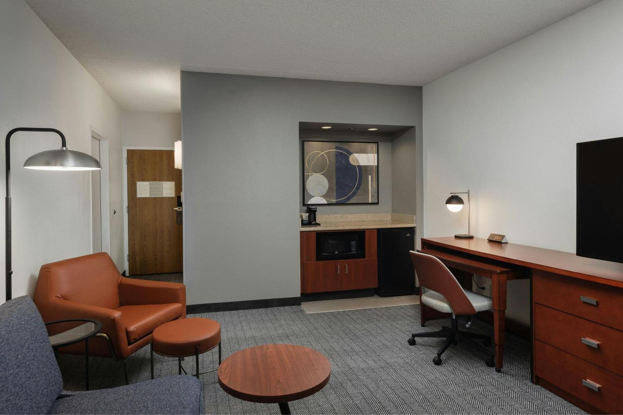 Courtyard By Marriott Denver Central Park Ngoại thất bức ảnh